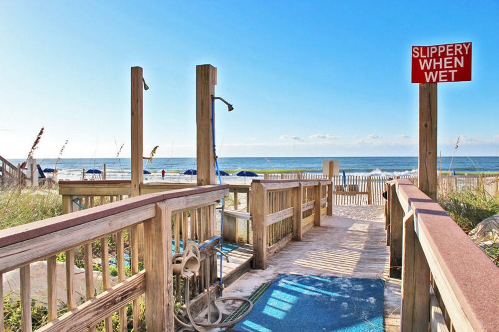 Crystal Shores West 1102 - photo 49
