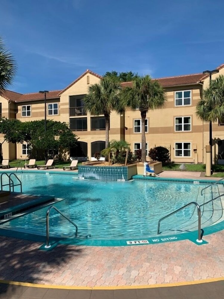 Blue Tree Resort at Lake Buena Vista - photo 45