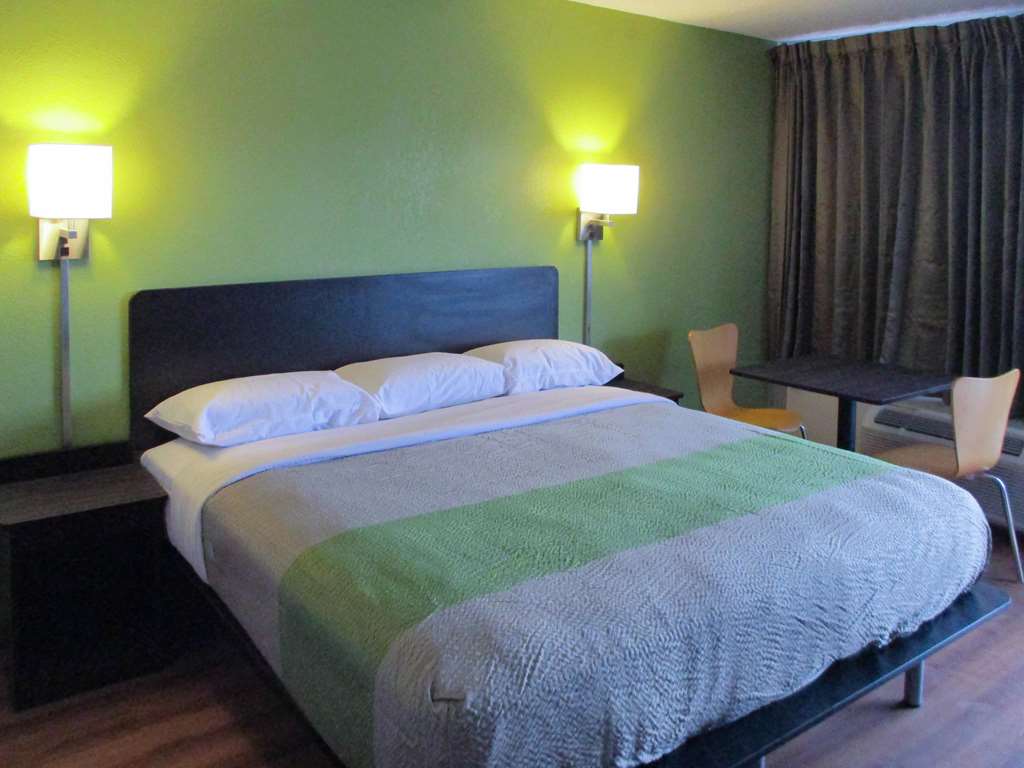 Motel 6 Chilhowie VA I 81 - photo 14