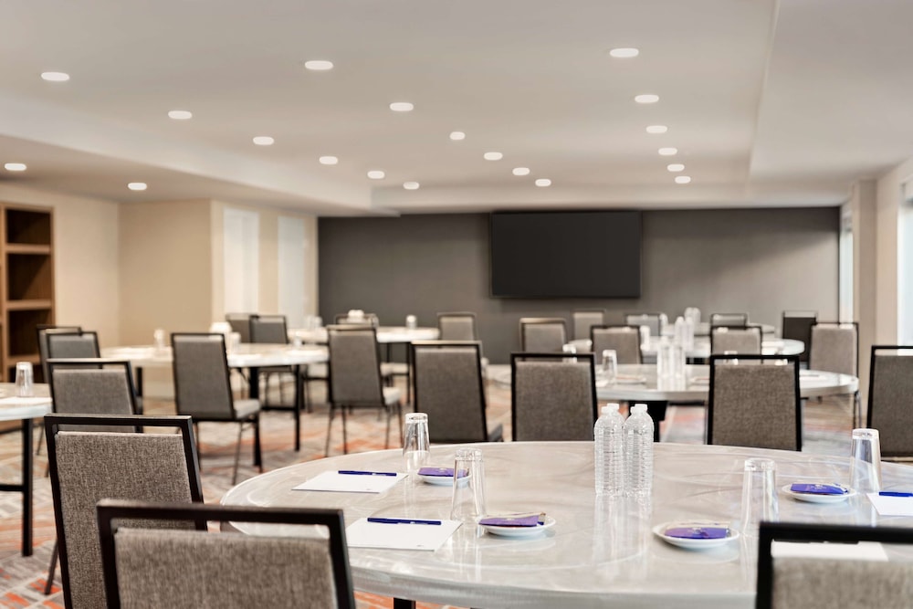 Doubletree by Hilton Columbus Dublin - photo 29