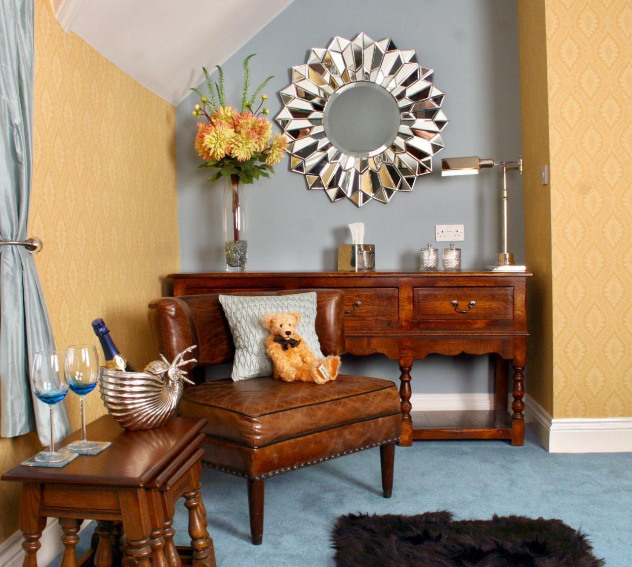 The Mainstay Luxury Boutique Rooms with Private Parking