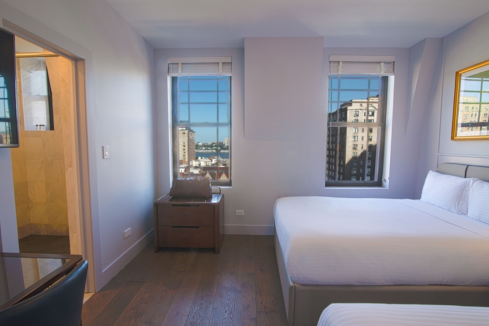 Hotel Belleclaire - photo 27