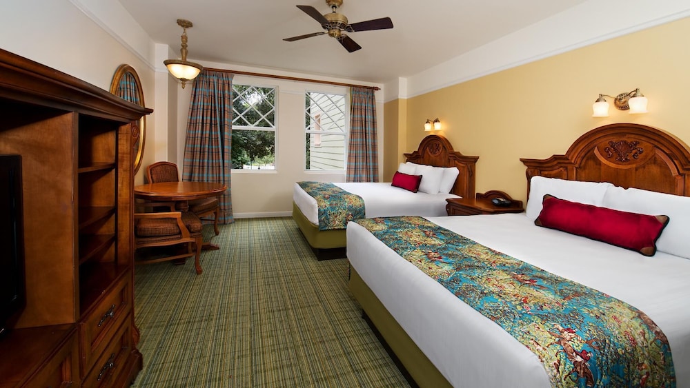 Disney's Saratoga Springs Resort & Spa - photo 7
