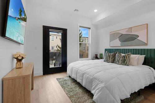 Luxury Duplex in Hoboken 15Min to NYC Fire Pit — 4-Star Luxury Hotel in Jersey City, United States