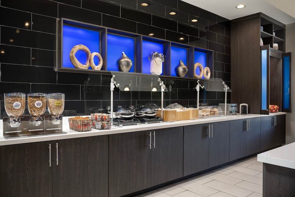 SpringHill Suites by Marriott Birmingham Gardendale - photo 28
