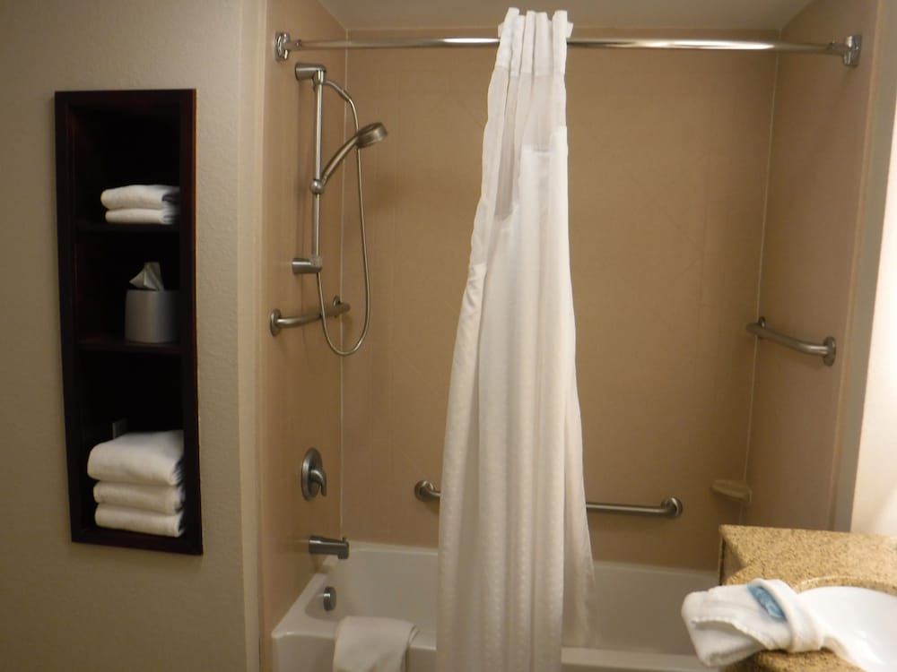 Holiday Inn Express West Jefferson by IHG - photo 2