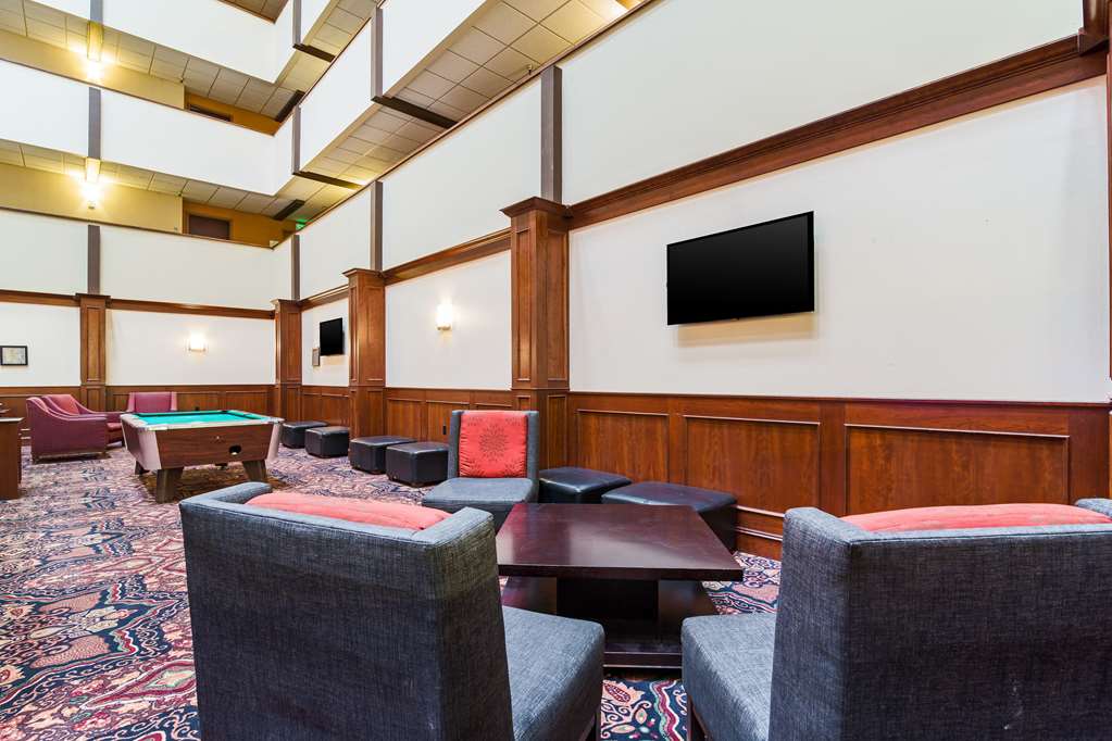 Clarion Hotel Convention Center - photo 61