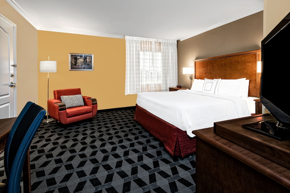 TownePlace Suites by Marriott San Antonio Northwest - photo 5