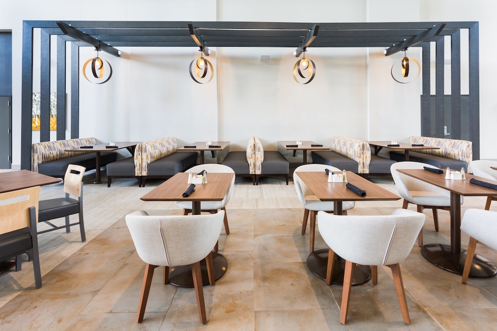 Holiday Inn Roanoke Airport Conference CTR by IHG - photo 31