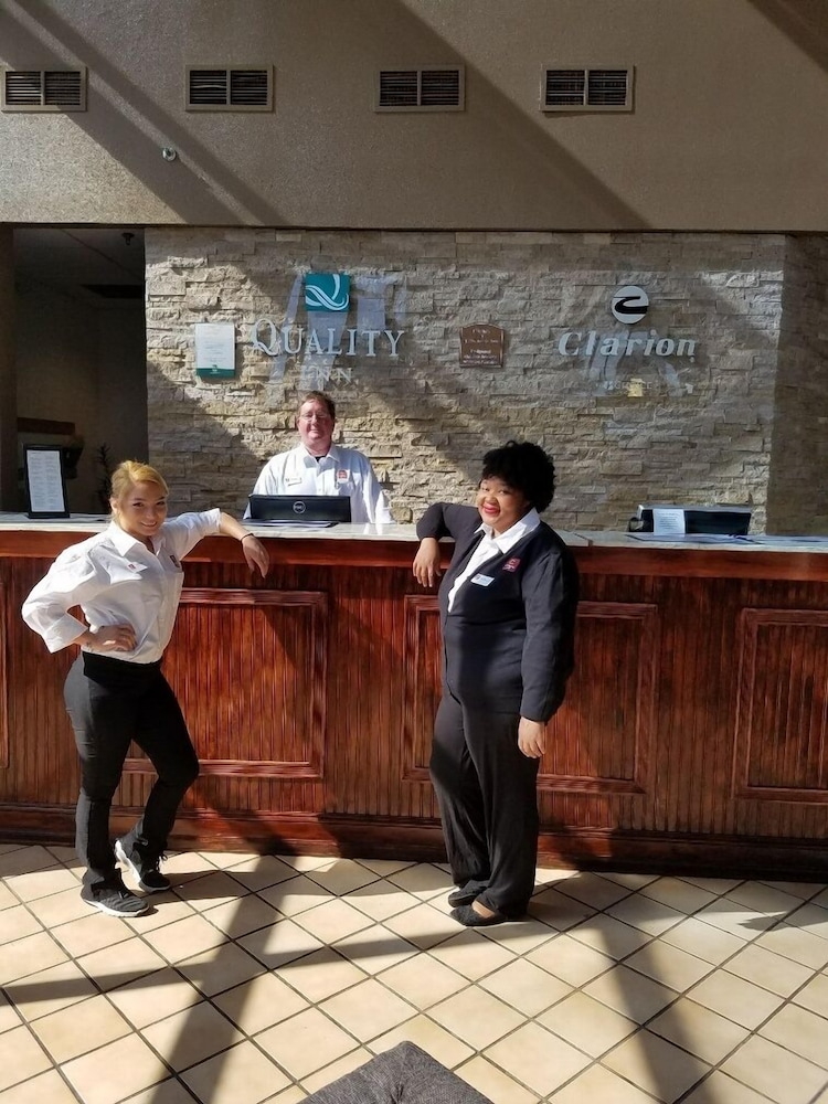 Quality Inn & Suites I 25 North - photo 3