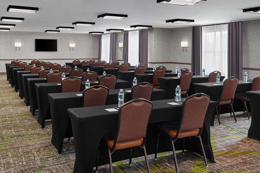 Homewood Suites by Hilton Carle Place Garden City NY - photo 33