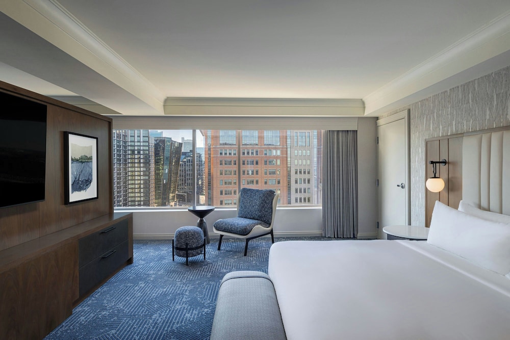 Renaissance Boston Seaport District - photo 37