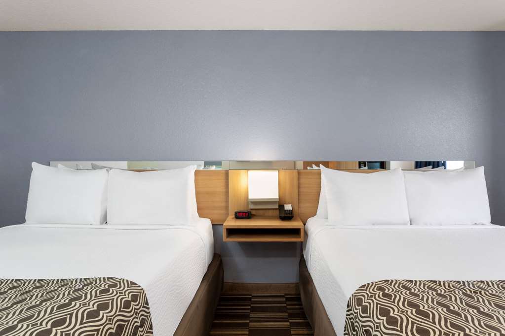 Microtel Inn & Suites by Wyndham Zephyrhills - photo 13