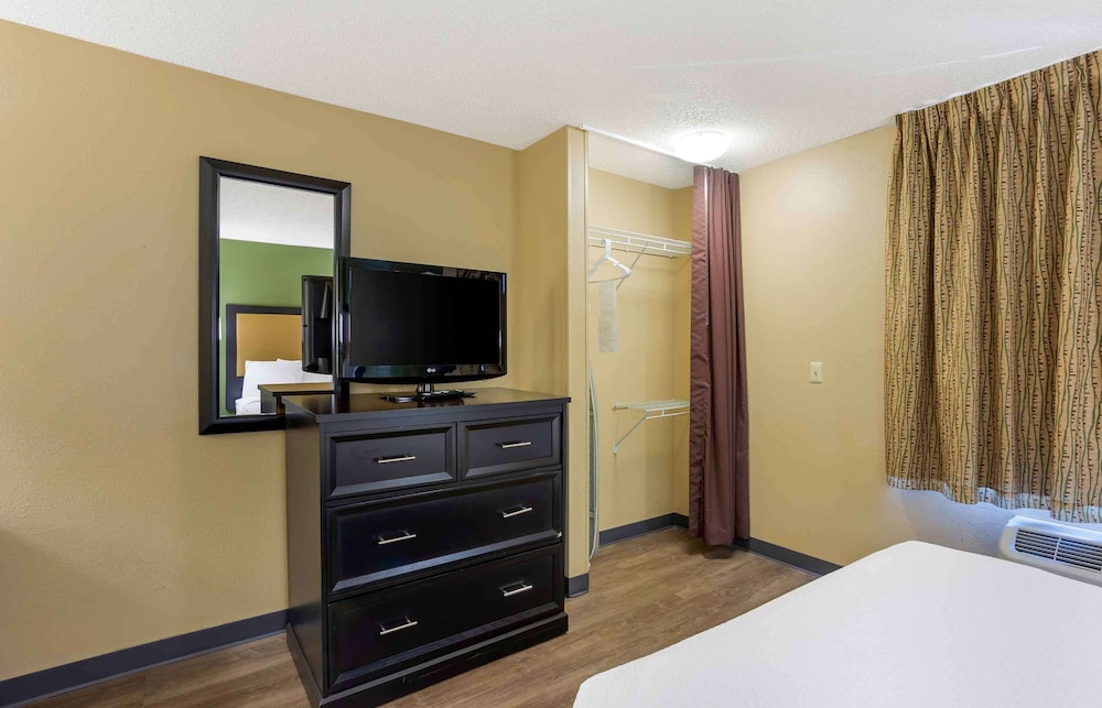 Extended Stay America Select Suites Springfield South - photo 17