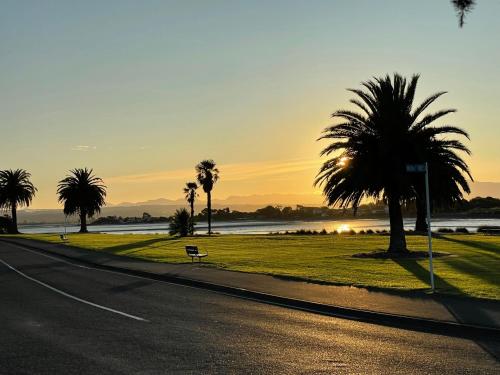 Cosy caravan fun in sunny Nelson with wifi in Nelson, New Zealand