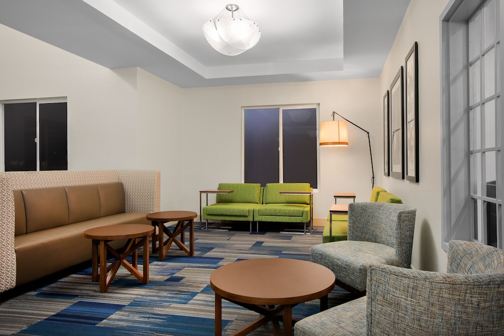 Holiday Inn Express & Suites Ontario - photo 51