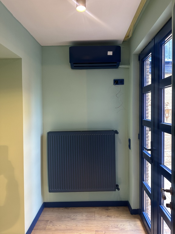 Apartment Blue balcony