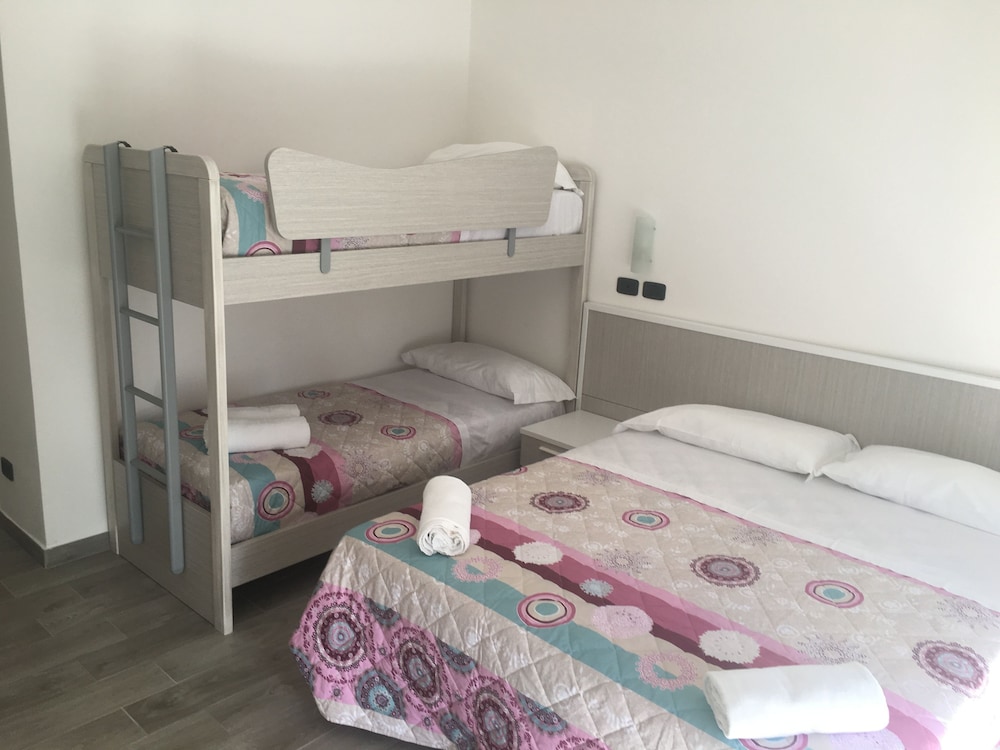 Hotel Astoria — hotel in Bordighera