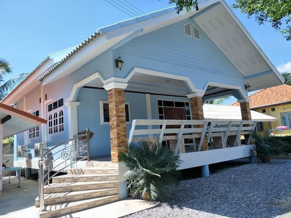 Banjemoon in Sam Roi Yot, Thailand