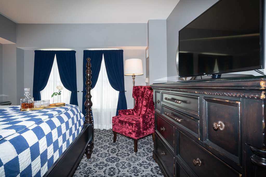 The Kendall Hotel at the Engine 7 Firehouse - photo 86
