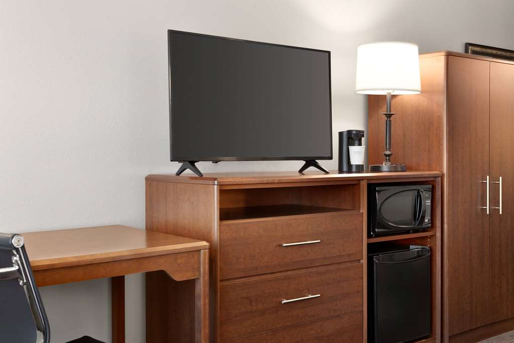 AmericInn by Wyndham Sauk Centre - photo 19