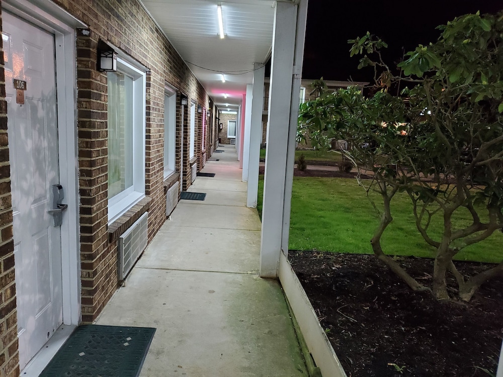 Elk Inn - photo 15
