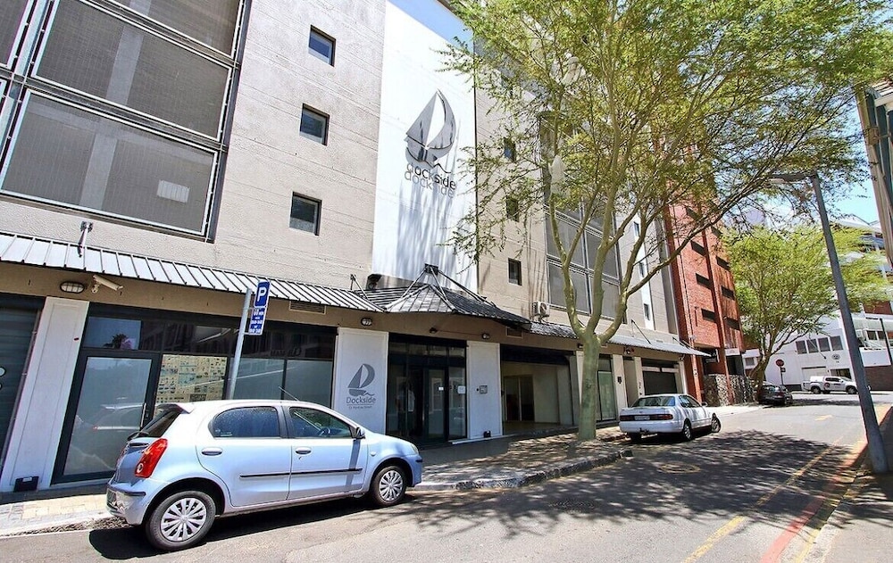 Dockside — 4-Star Luxury Hotel in Cape Town, South Africa