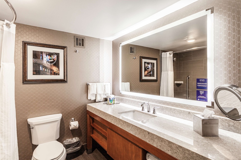 DoubleTree by Hilton Hotel Memphis - photo 38