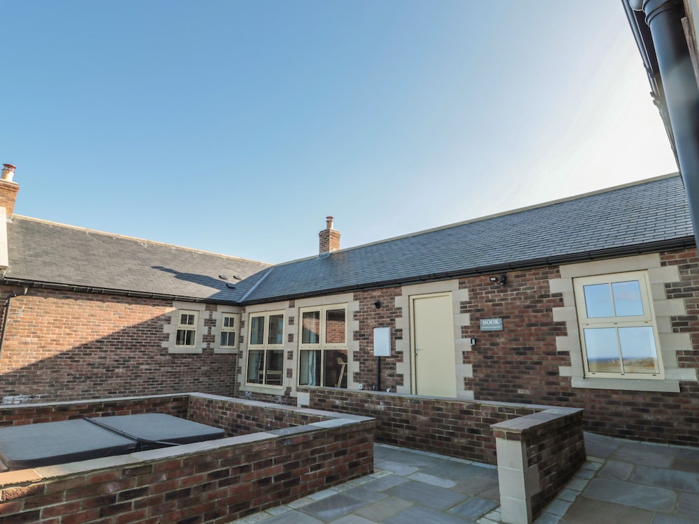 Nook Cottage — 4-Star Luxury Hotel in Alnwick, United Kingdom