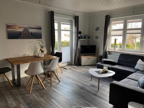 Haus Jutta Appartement 1 — 4-Star Luxury Hotel in Gromitz, Germany