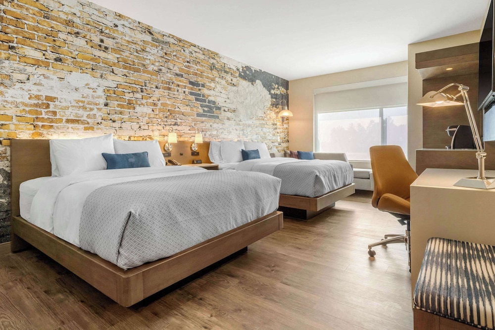 Cambria Hotel Fort Mill - photo 17