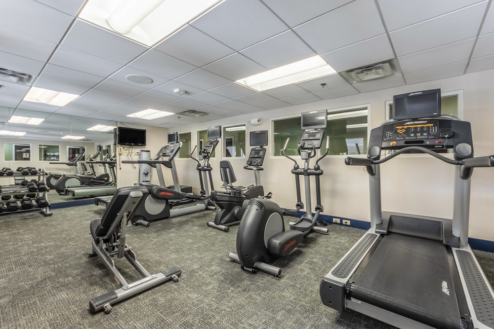 SpringHill Suites by Marriott Dallas NW Hwy I35E - photo 34