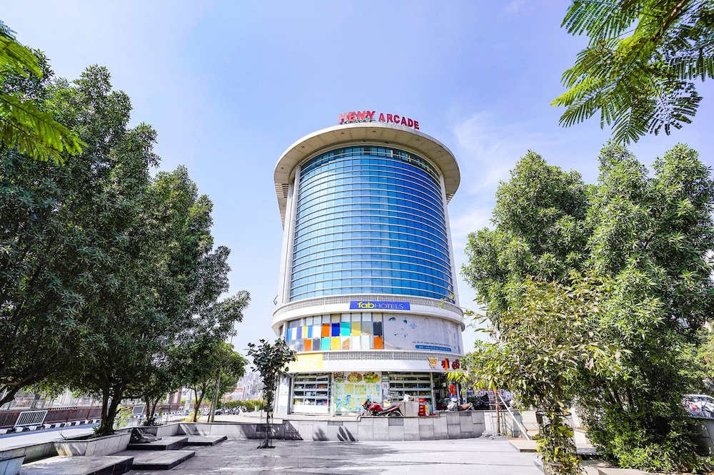 Fabhotel 7 Star in Surat, India