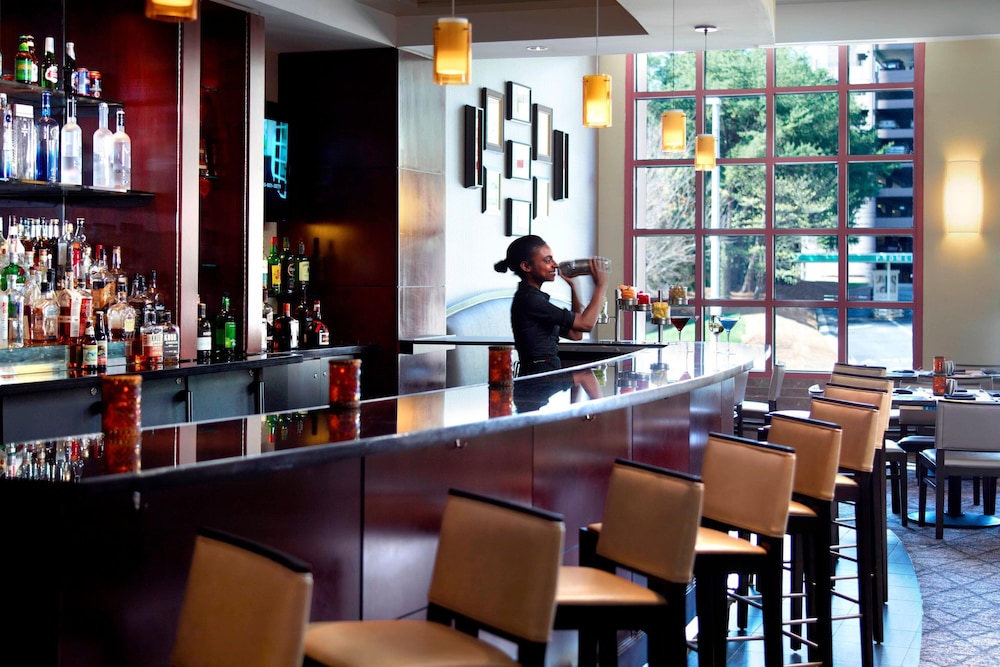 Atlanta Marriott Suites Midtown - photo 31