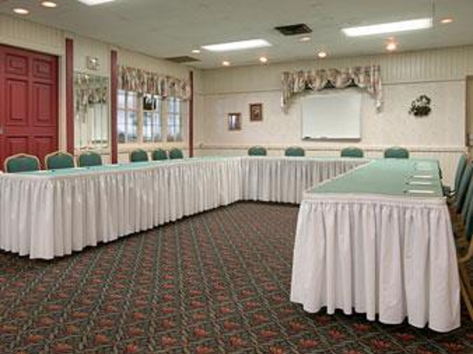 Days Inn Meadville Conference Center - photo 11