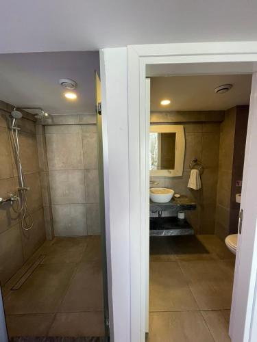 Ocean Dreams Suites By the Harbour