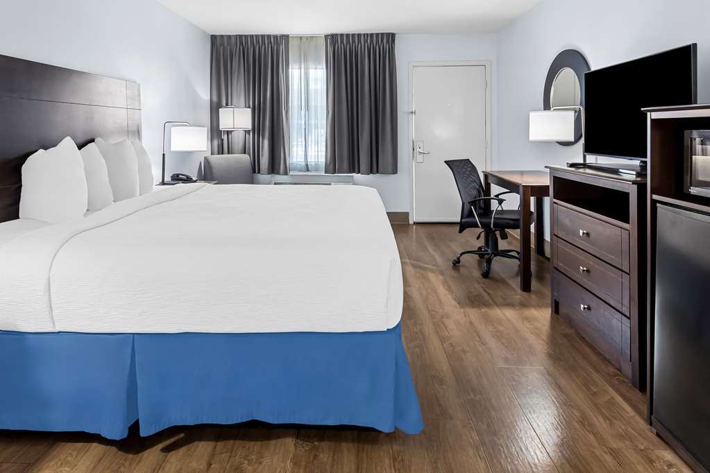 SureStay Plus by Best Western Beaumont - photo 6