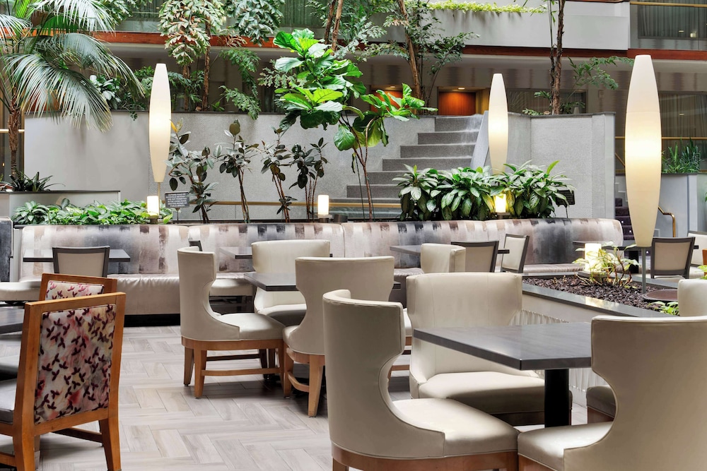 Embassy Suites by Hilton Irvine Orange County Airport - photo 8