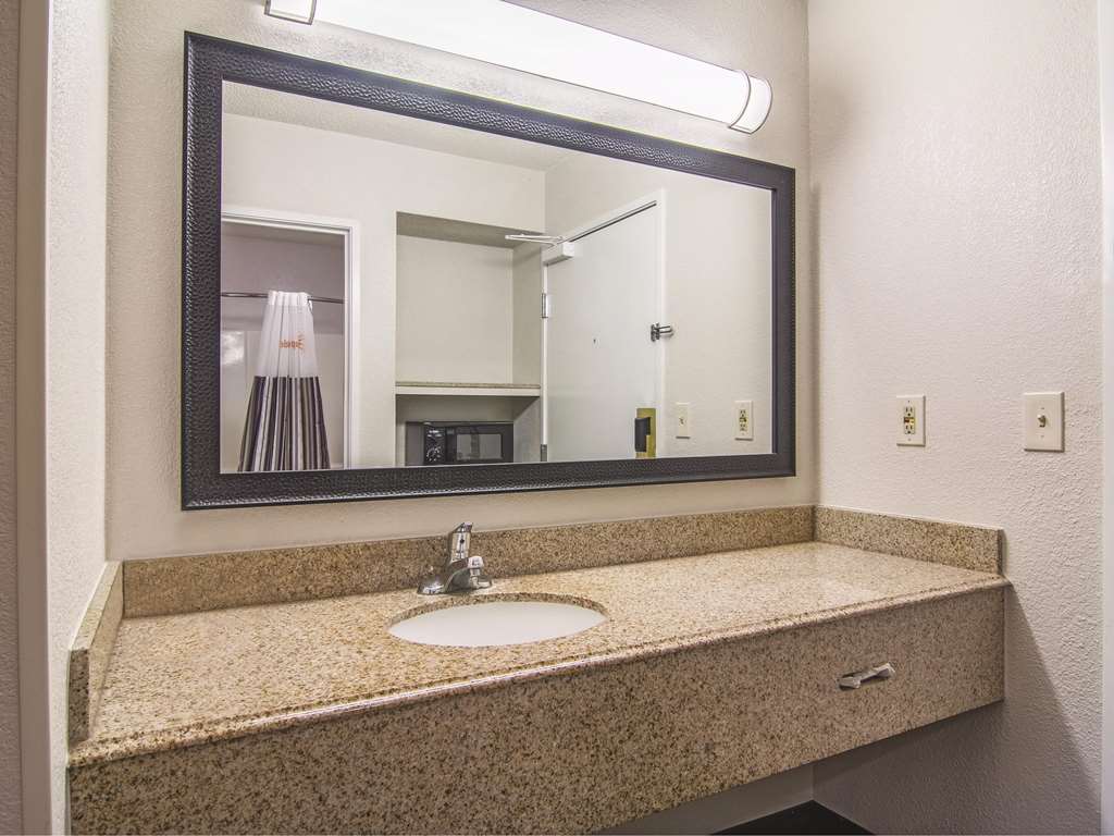 Wingate by Wyndham Brunswick GA I 95 - photo 21