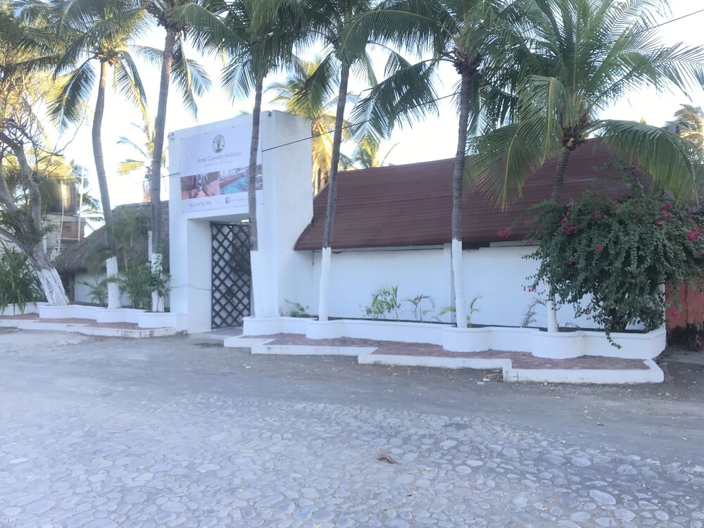 Hotel Cuyutlan Holistico in Cuyutlan, Mexico