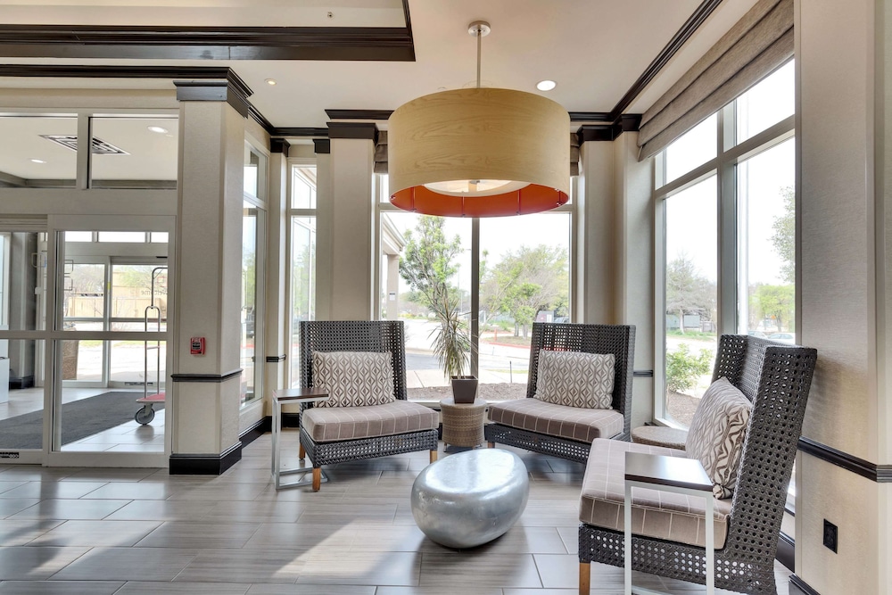 Hilton Garden Inn Austin NW Arboretum - photo 10