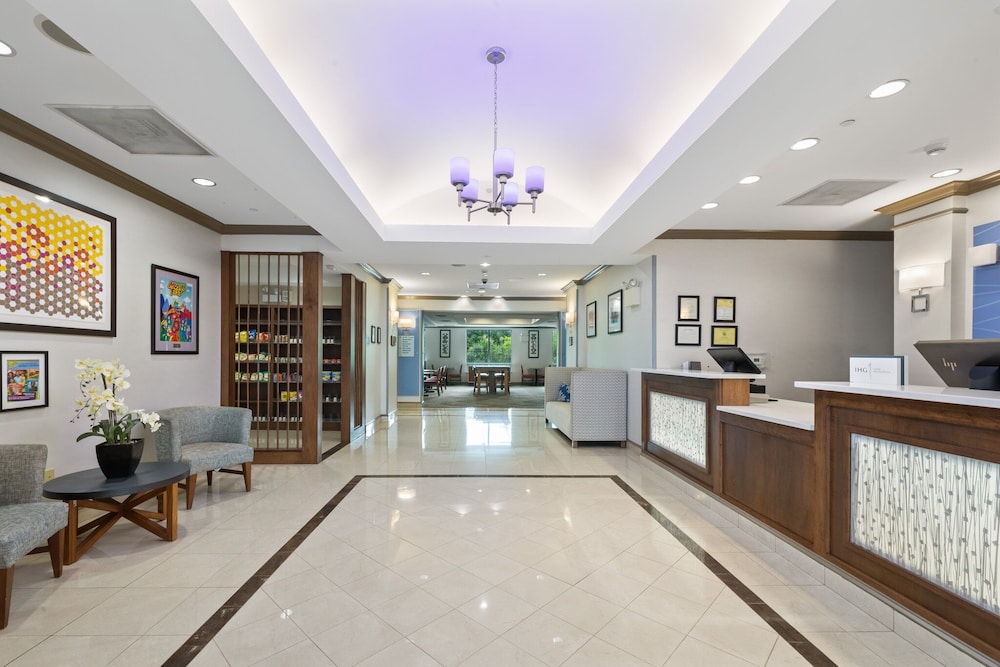 Holiday Inn Express Hotel & Suites Bethlehem by IHG - photo 2