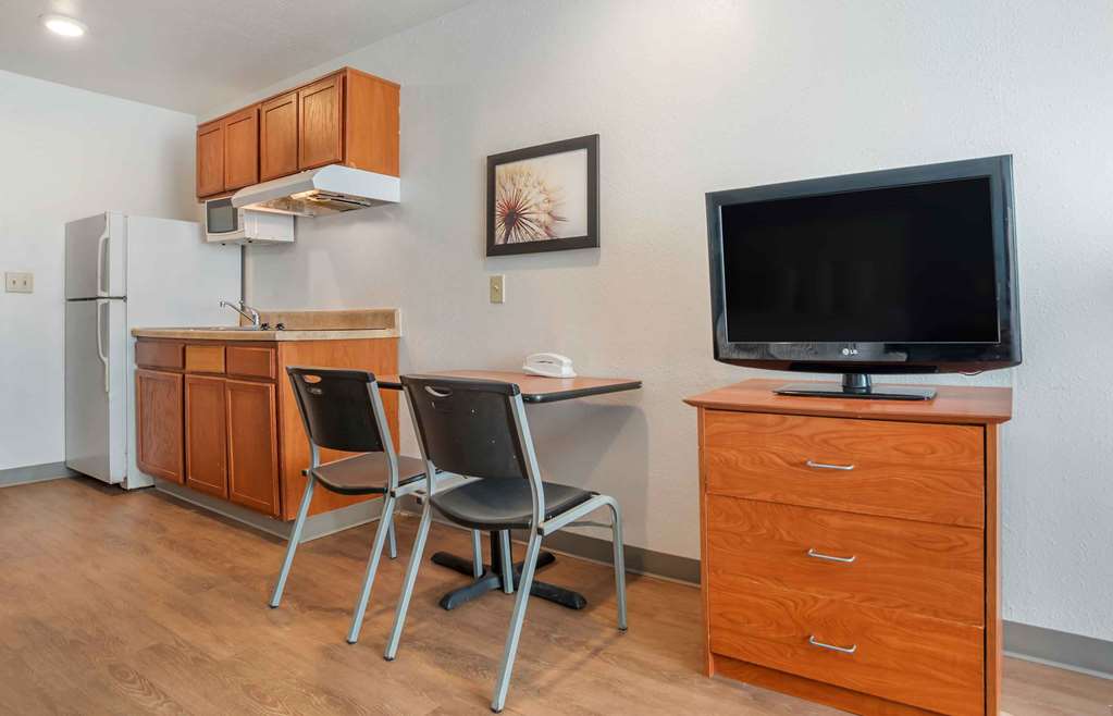 Extended Stay America Select Suites Jackson South - photo 18