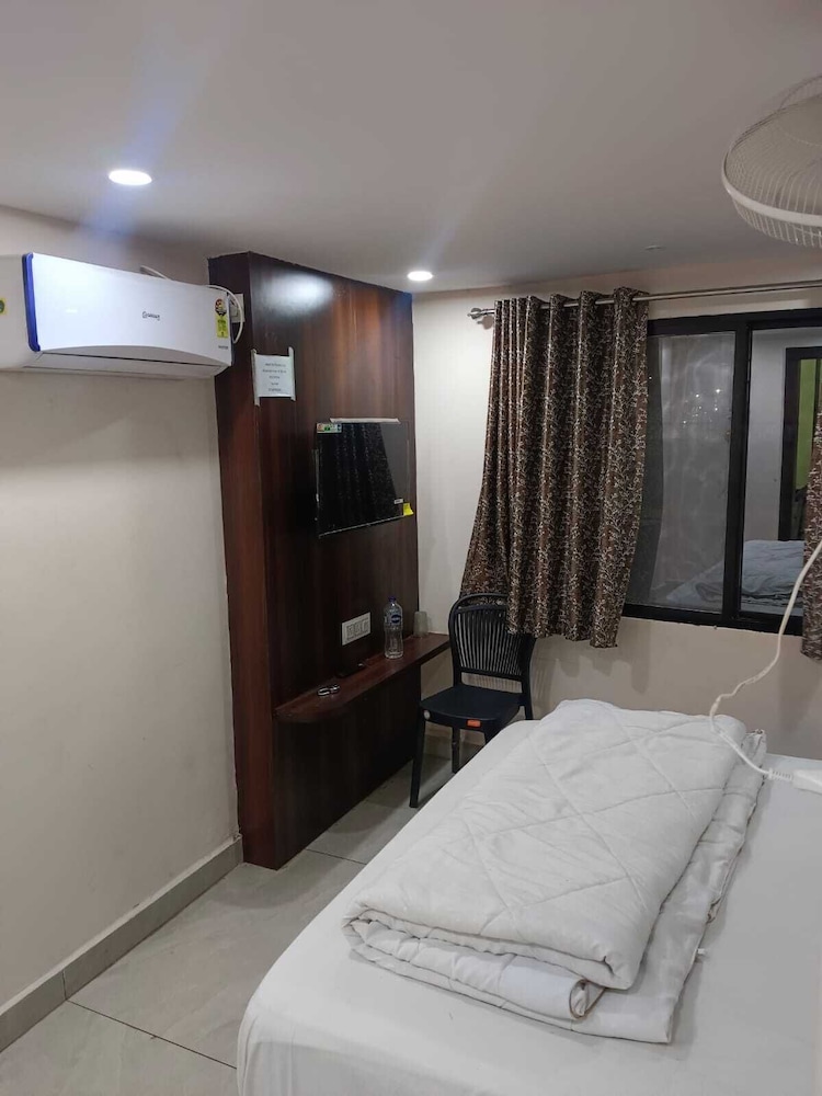 Hotel Om Omkar — Ujjain — photo 2