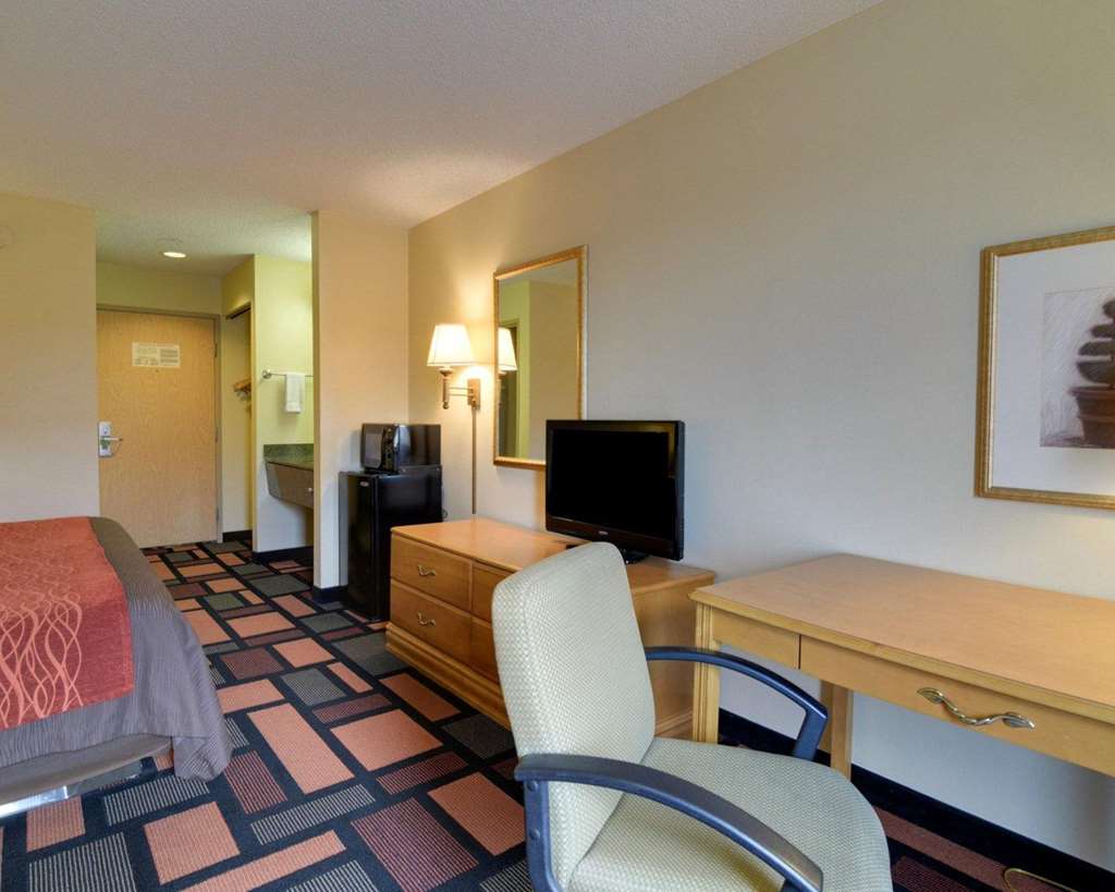 Quality Inn & Suites Malvern - photo 5