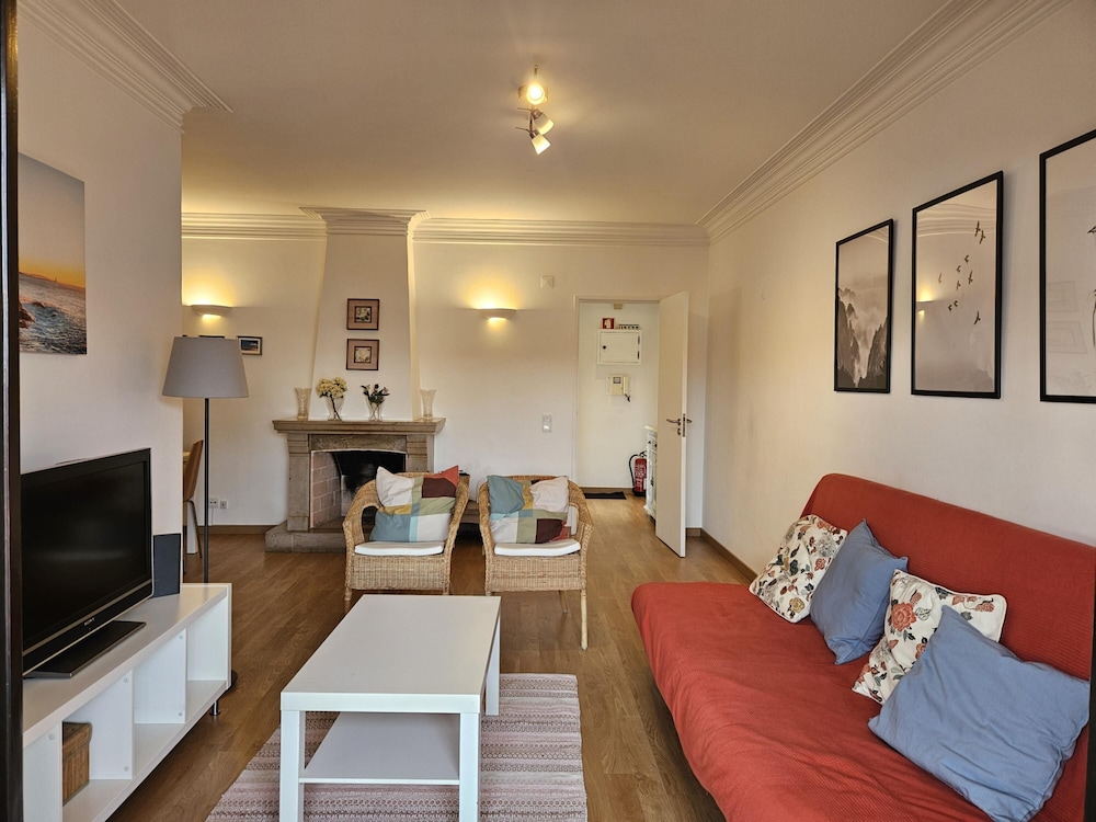 Bolina 2 Historic Center Cascais — 4-Star Luxury Hotel in Cascais, Portugal