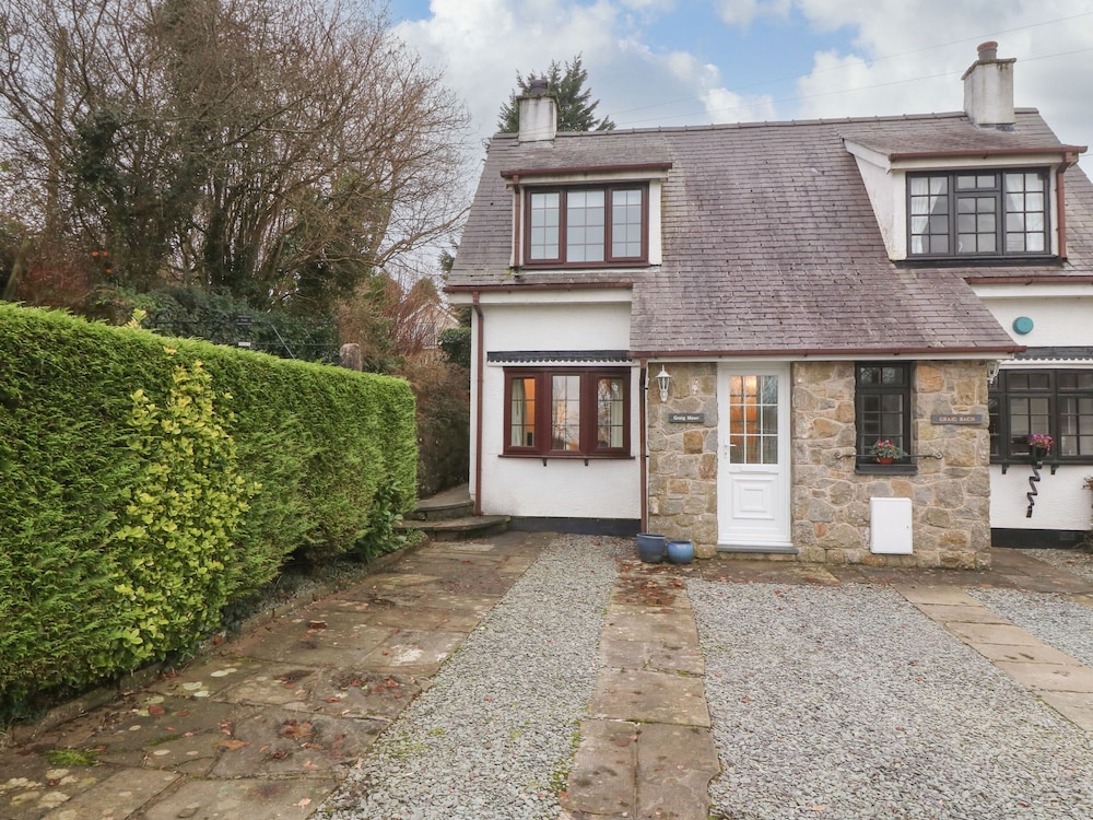 Craig Mawr in Benllech, United Kingdom