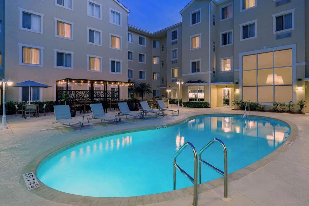 Homewood Suites by Hilton Bonita Springs Naples North - photo 33