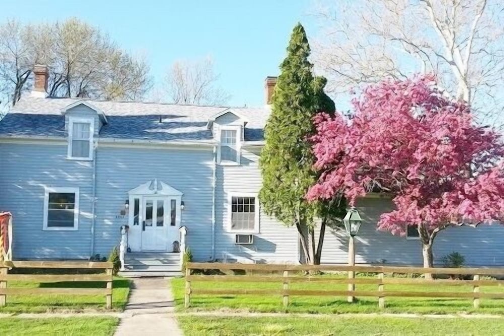 Die Heimat Country Inn in Homestead, United States