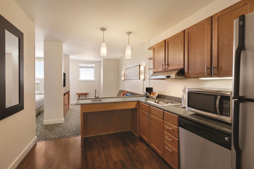Hyatt House Denver Airport - photo 15